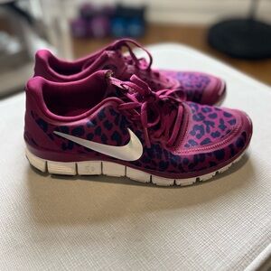 Nike running sneakers. Women’s Size 8